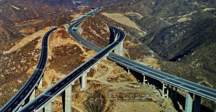 起重滑車用于太行高速的建設(shè)