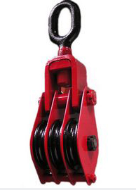 使用起重滑車時(shí)拽繩的力度要合適