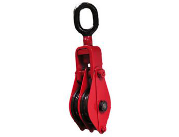 起重滑車高空作業(yè)圖片