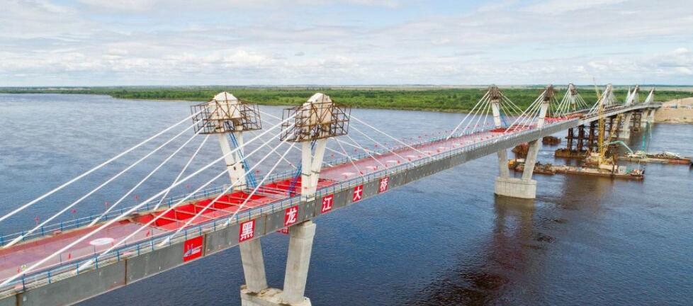 起重滑車對(duì)黑龍江公路大橋修建的重要性